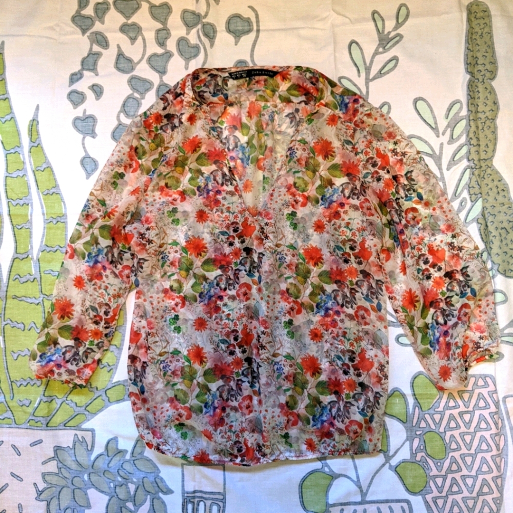 Zara Basic floral print peasant blouse